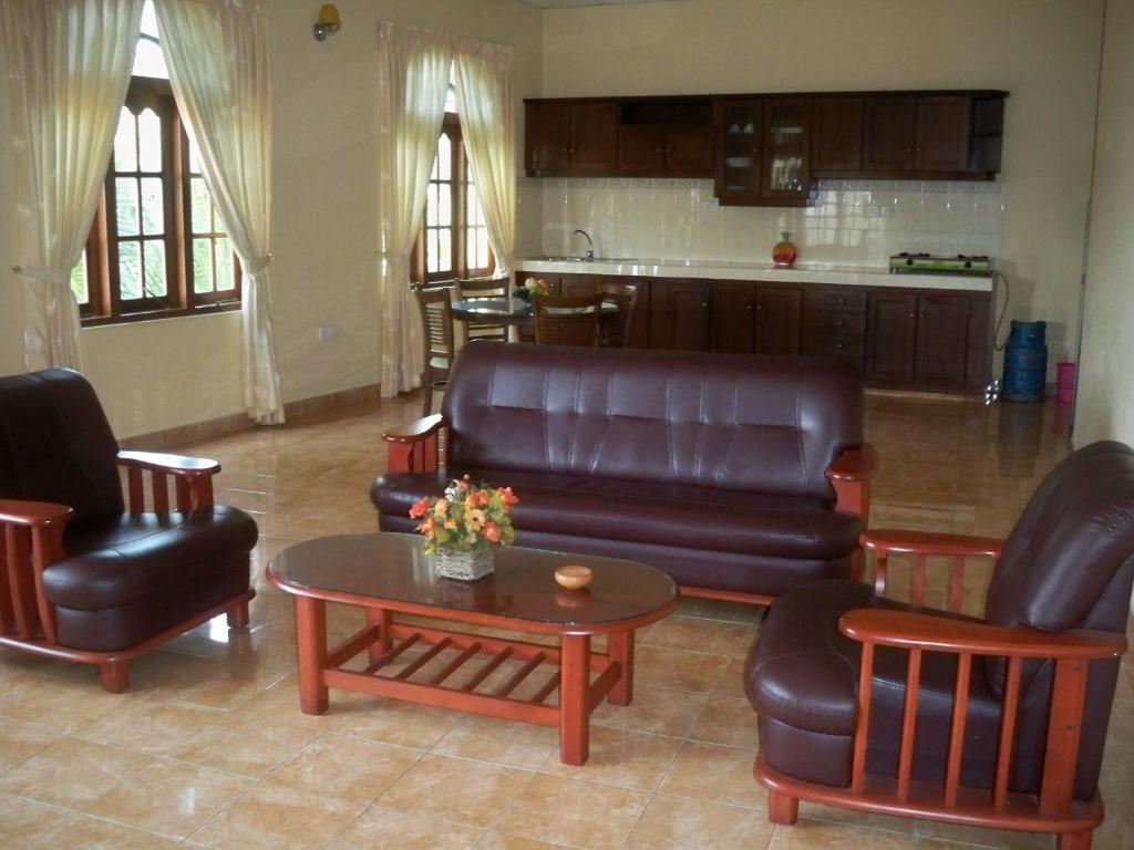 Hotel Red Rose Negombo Habitación foto