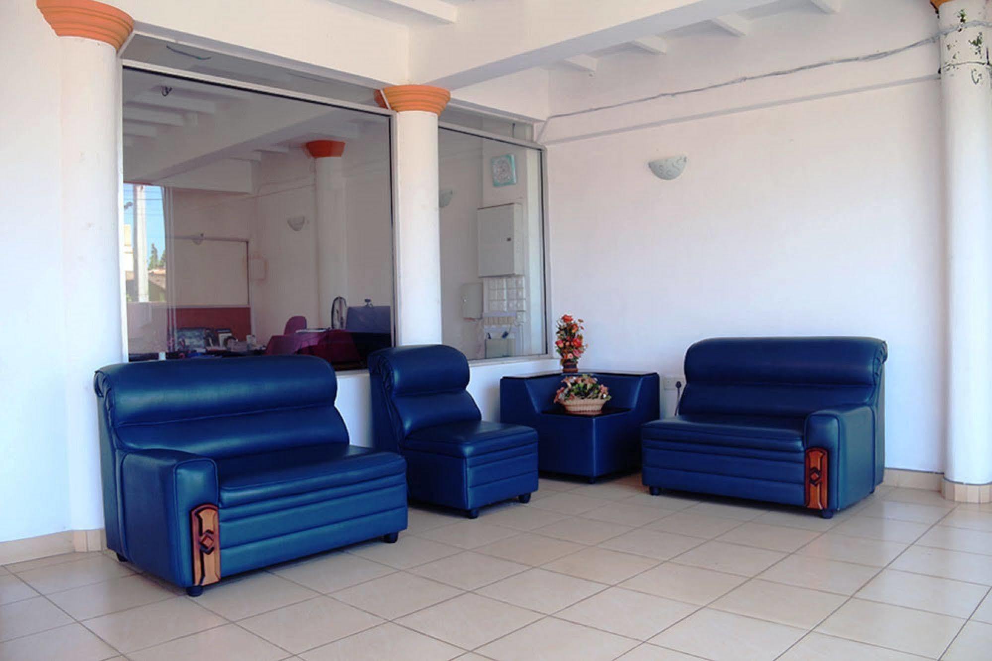 Hotel Red Rose Negombo Exterior foto